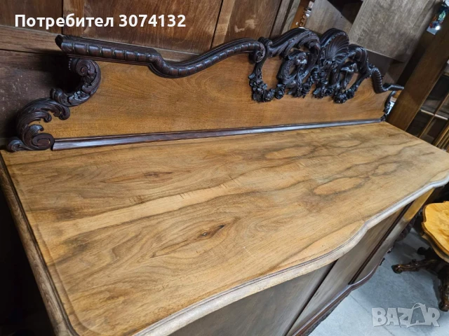 Уникален контрабюфет с дърворезба, снимка 6 - Шкафове - 50667996