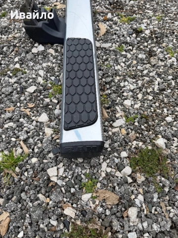 Dodge ram 1500 степенка, снимка 3 - Части - 54070664