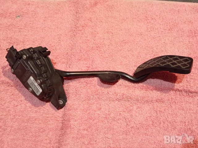 Газ педал за AUDI A4(B6) A6(C5) VW Passat B5.5, снимка 3 - Части - 51155570