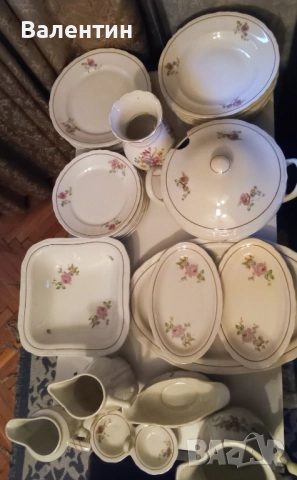 Порцеланов сервиз за хранене от 28 предмети, снимка 7 - Сервизи - 53744138