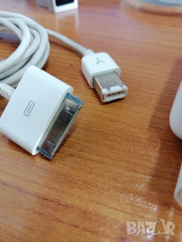 Зарядно A 1070 за Apple iPod, снимка 2 - iPod - 53777052