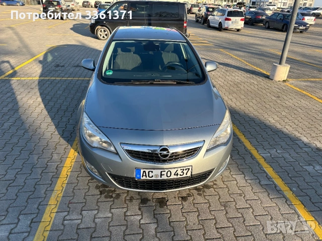 Opel Astra J, снимка 7 - Автомобили и джипове - 53784923