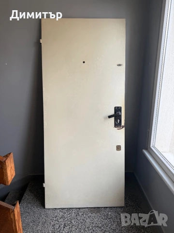 Входна врата метална, снимка 2 - Входни врати - 53760531