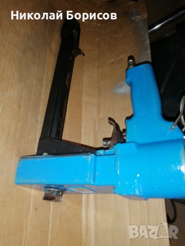 Продавам Марков пневматичен  Такер Josef kihalberg , снимка 5 - Други машини и части - 52652244
