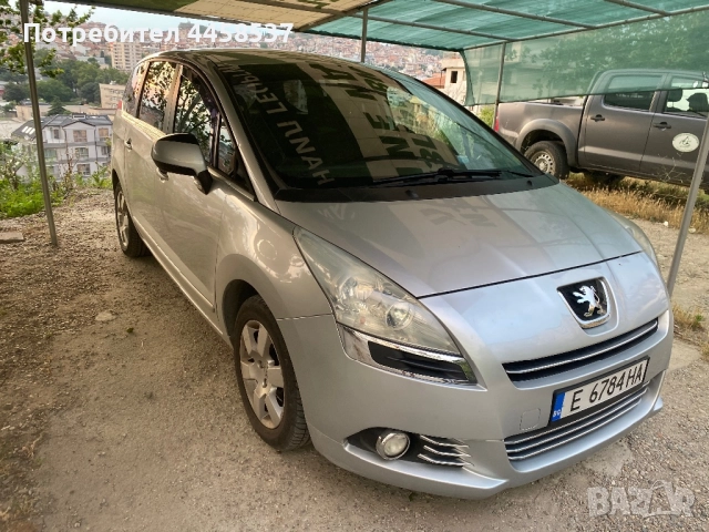 Peugeot 5008 1.6 HDI, снимка 10 - Автомобили и джипове - 52430368