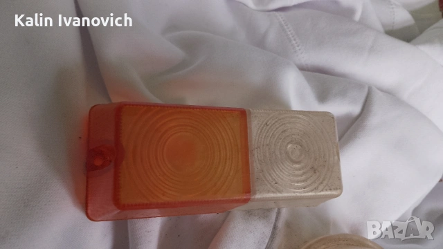 стъкло за габарити може би за газка