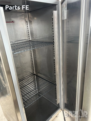 Професионален фризер вертикален професионално кухненско и барово оборудване, снимка 4 - Обзавеждане на кухня - 54166125