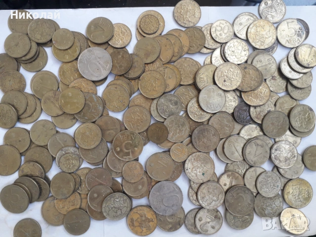 лот от 200 броя монети БГ ранна-демокрация.