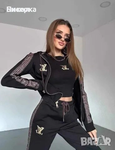 Дамски спортен екип от три части с тениска Louis Vuitton 