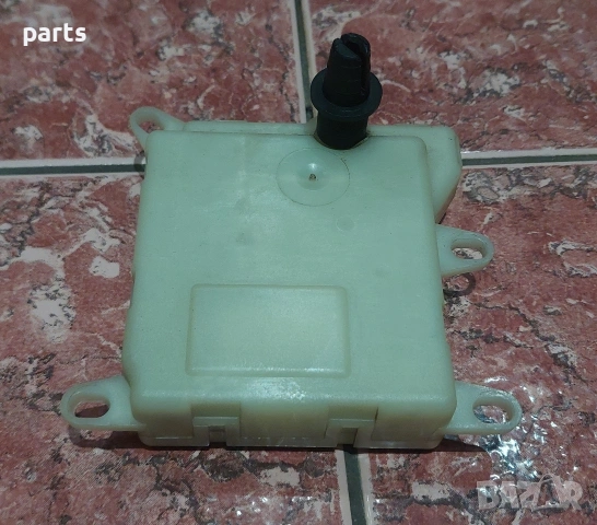 Моторче Клапи Парно Форд Мондео - 93BW19E616AB, снимка 5 - Части - 53461594