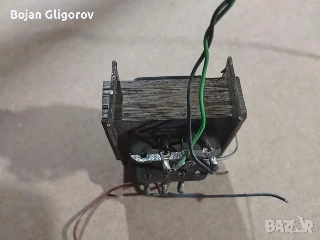 Изходен трансформатор от лампово радио, снимка 3 - Други - 52465212