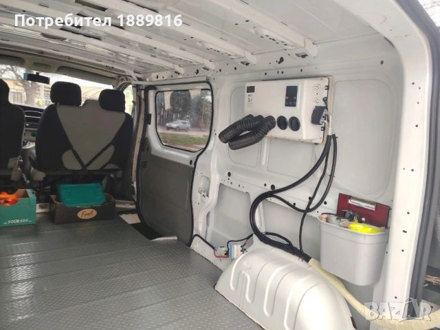 Opel vivaro 1.9 дизел макси база , снимка 14 - Бусове и автобуси - 53597140