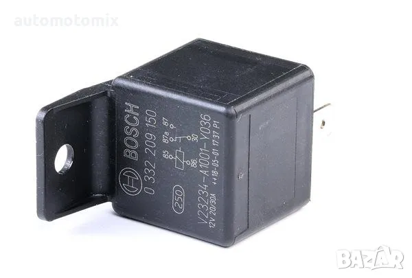 Реле BOSCH 12V 30A 5 крачета, снимка 1 - Аксесоари и консумативи - 47138094