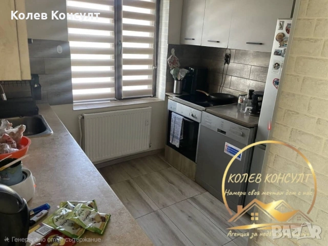 Двуетажна къща село Върбица, снимка 4 - Къщи - 53592983