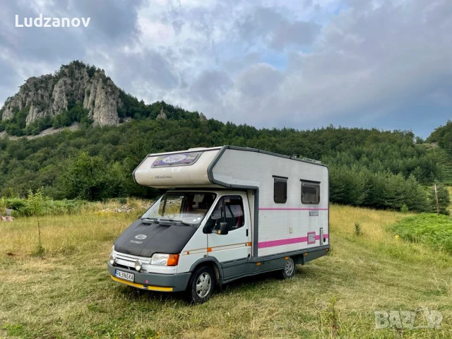 ПРОДАДЕН! Кемпер Ford CI International, снимка 1