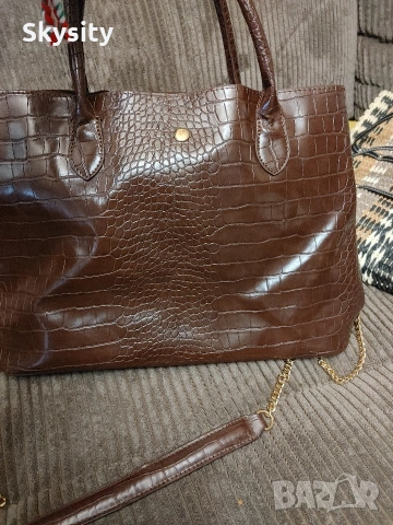 Дамски чанти големи, снимка 5 - Чанти - 53971722