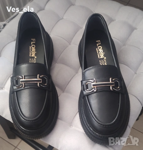 нови лоуфъри в черно с модерен акцент, снимка 3 - Дамски ежедневни обувки - 54014252