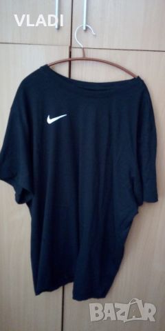 Тениска Nike 3xl, снимка 2 - Тениски - 45188876