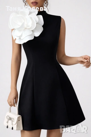 дамска черна рокля 