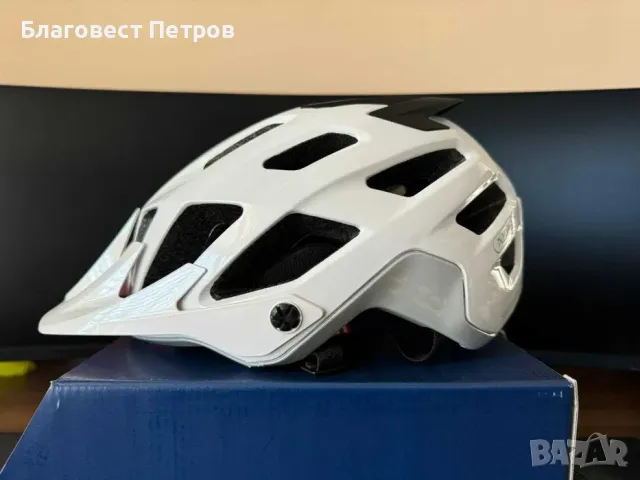 MTB каска Abus Moventor 2.0, снимка 2 - Спортна екипировка - 46950206