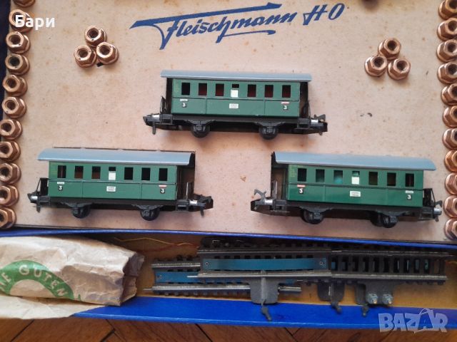 Старо колекционерско влакче /Парен локомотив Fleischmann 24 001, снимка 8 - Колекции - 45492324
