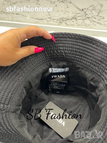 Шапка Prada с етикет топ изработка, снимка 7 - Шапки - 50797579