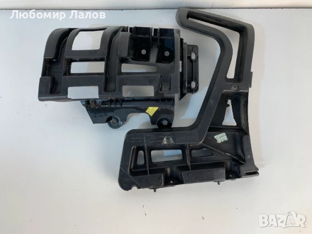 Държачи лява страна задна броня Пежо Peugeot 5008 (09-17)г. 9686264380 