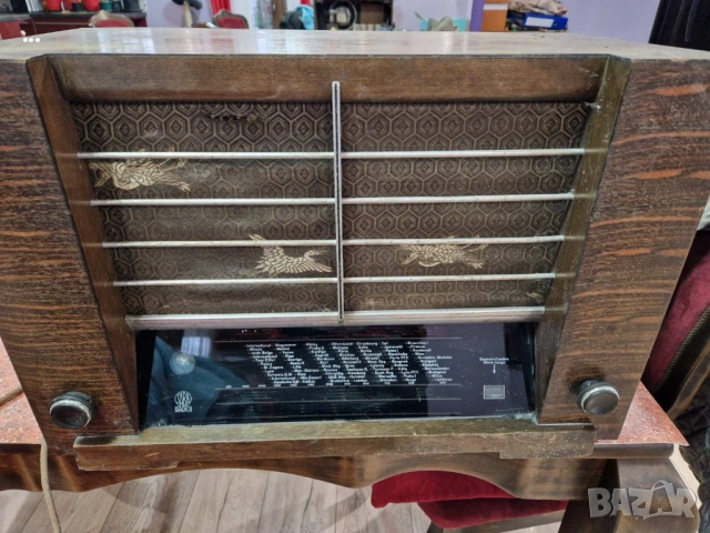 Ретро лампово радио SABA- колекционерско