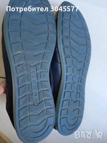 Обувки мъжки Reebok Bugatti 42 размер, снимка 9 - Ежедневни обувки - 48250585