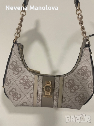чанта Guess, снимка 4 - Чанти - 52945024