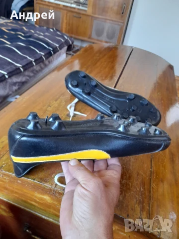 Стари футболни обувки,бутонки Jaguar, снимка 9 - Други ценни предмети - 50729318