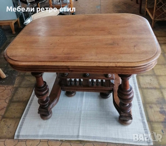 Масивна дървена маса в класически стил.  Красиво резбовани крака и елегантни орнаменти. , снимка 9 - Маси - 52076660