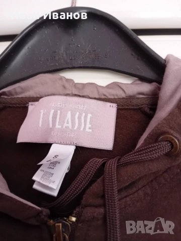 Оригинално дамско горнище(тип туника) 1a classe alviero martini, снимка 10 - Суичъри - 51750421