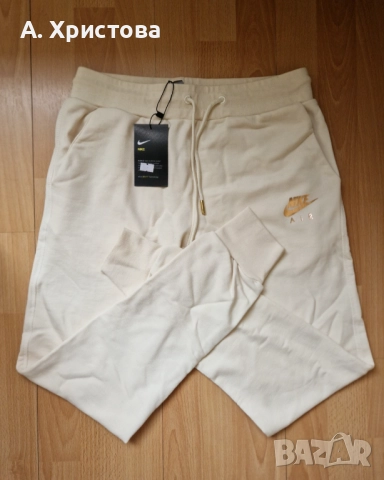 Нови дамски спортни долнища и клинове Nike, снимка 4 - Спортни екипи - 52413006