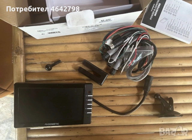 7 инчов екран за бусове и камиони Dometic Perfectview M75 L AHD, снимка 2 - Други - 53120193