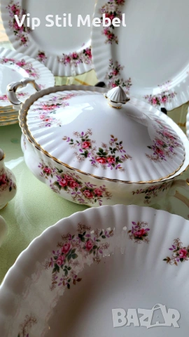Сервиз за хранене Royal Albert, Lavender Rose , снимка 7 - Сервизи - 53935300