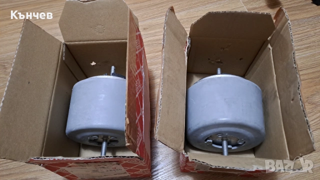 Комплект 2 бр. тампони за двигател Ауди А4 B6/B7 - НОВИ, снимка 2 - Части - 53562943