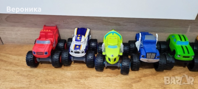 Пълна колекция от фигурки - "Пламъчко и машините", снимка 2 - Фигурки - 51785947