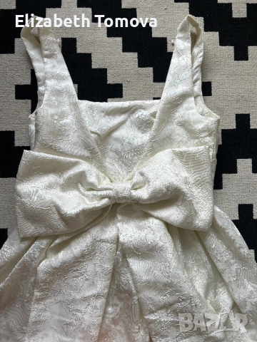 Бяла официална/ булченска рокля , снимка 2 - Рокли - 53752663