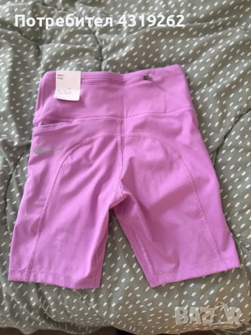 Къс дамски клин Nike, снимка 2 - Клинове - 52303820