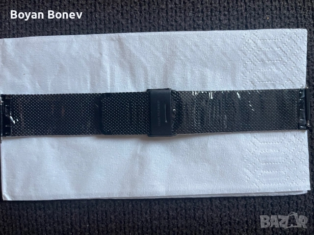 Метална каишка за часовник ситна плетка, снимка 2 - Каишки за часовници - 53736916