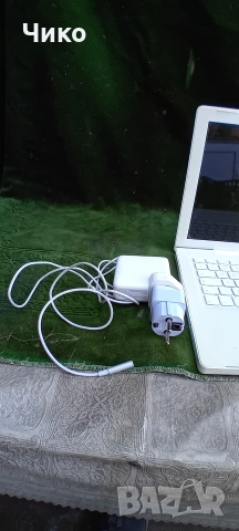 Айфон Лаптоп бял със монитор и клавиатура +зарядно, снимка 3 - Лаптопи за дома - 54117129