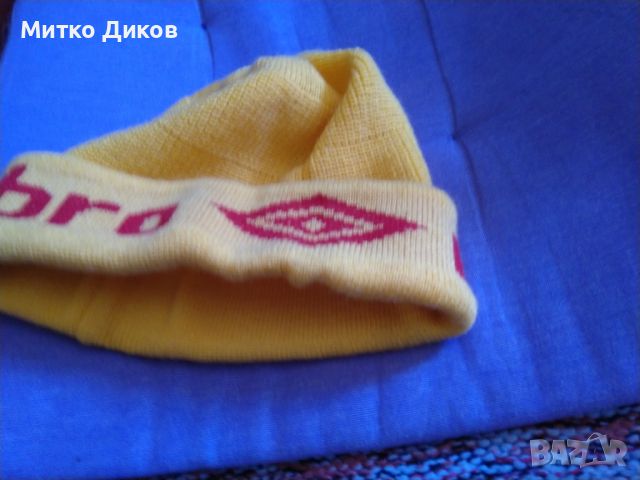 Зимна шапка  Умбро нова, снимка 2 - Шапки - 45718997