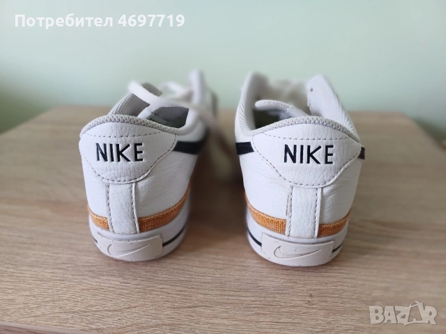 Елегантни кожени маратонки Nike, 38 номер, снимка 6 - Маратонки - 54252914