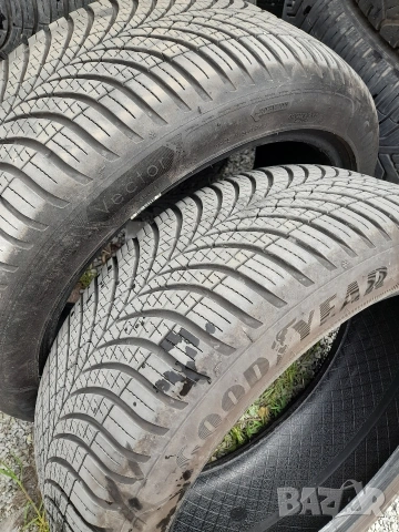 Гуми 225 45 18 Good Year vector 4 season , снимка 3 - Гуми и джанти - 54162183
