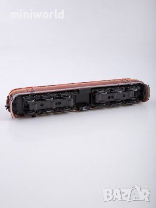 Електрически локомотив ЧС4 от 1965 - мащаб 1:87 на Наши поезда Modemio моделът е нов в блистер, снимка 5 - Колекции - 45810669