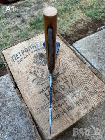 Wehrmacht D.R.G.M. No 1496318 -пикел, отрязан, снимка 6 - Антикварни и старинни предмети - 51329167