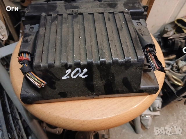 Управление климатик за Мерцедес W202 202 830 07 85, снимка 2 - Части - 53710220