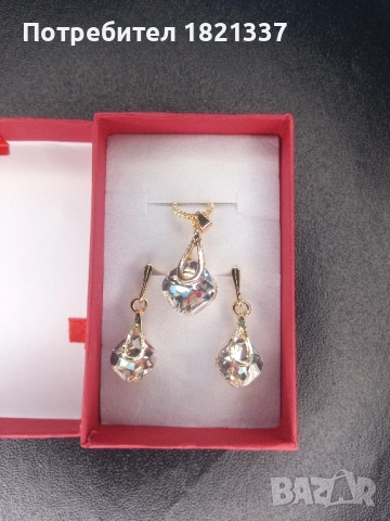 Комплект колие и обици , снимка 6 - Бижутерийни комплекти - 52681062