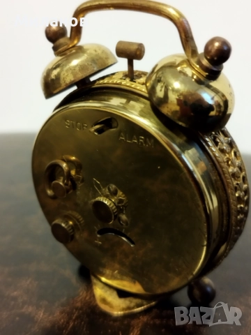 Стар механичен будилник, настолен часовник, снимка 7 - Антикварни и старинни предмети - 51982188